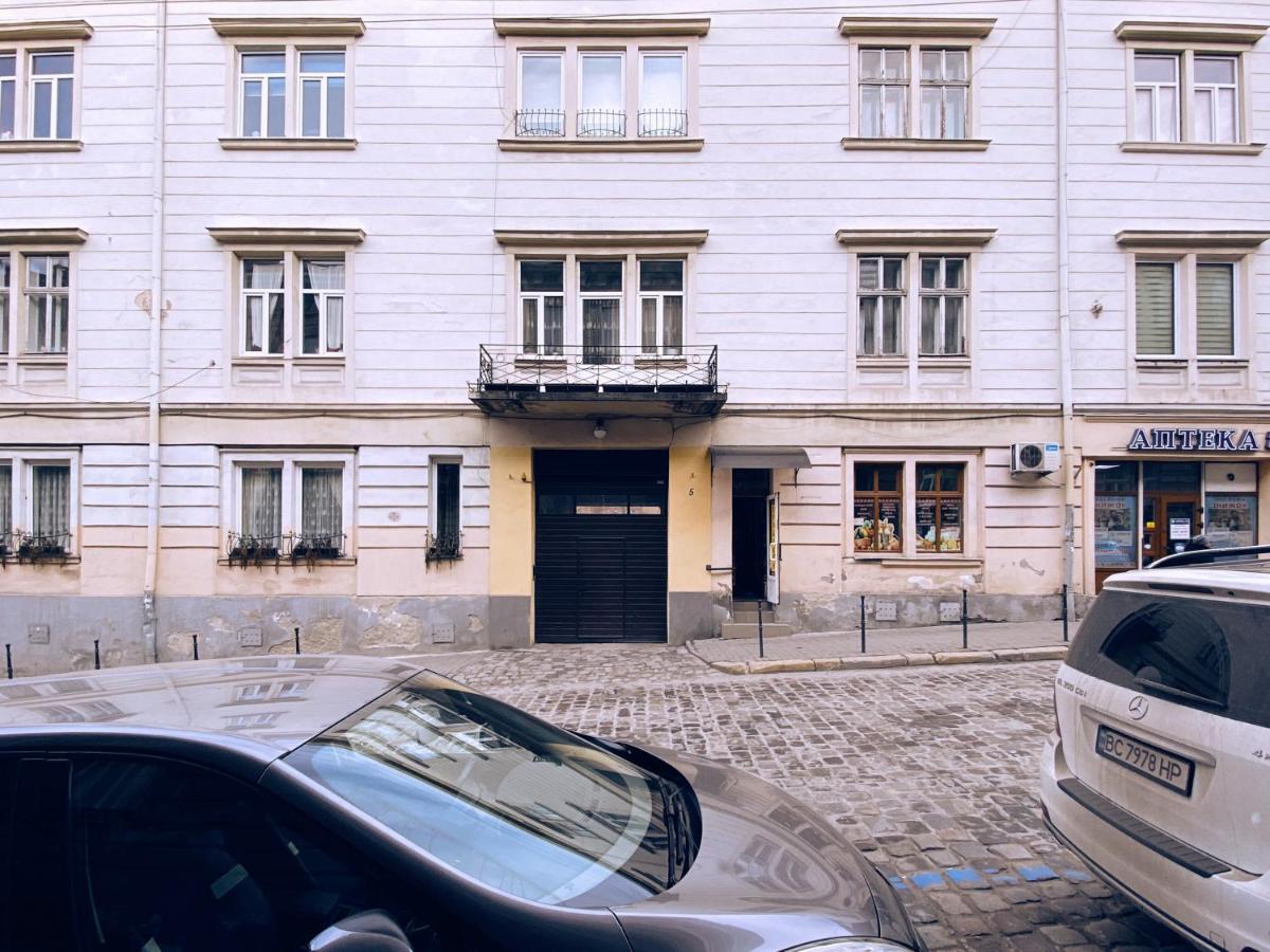 The Spirit Of Lviv In The Apartments Екстер'єр фото