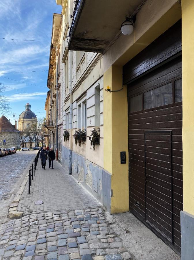 The Spirit Of Lviv In The Apartments Екстер'єр фото